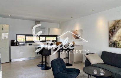 Resale - Apartment - Pilar de La Horadada - Mil Palmeras