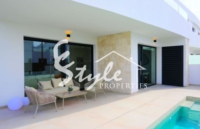 Villas de obra nueva en venta en Dolores, Costa Blanca, España. ON1888