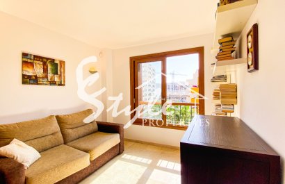 Resale - Apartment - Punta Prima