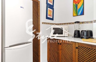 Resale - Apartamento - Punta Prima