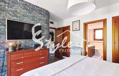 Resale - Apartamento - Punta Prima