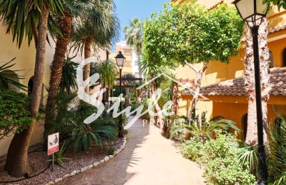 Resale - Apartamento - Punta Prima