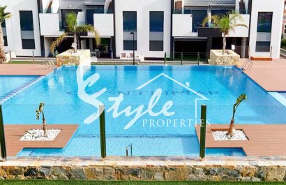 Квартира на продажу в Oasis Beach, Пунта Прима, Punta Prima, Ориуэла Коста, Аликанте,Коста Бланка, Испания.ID2596