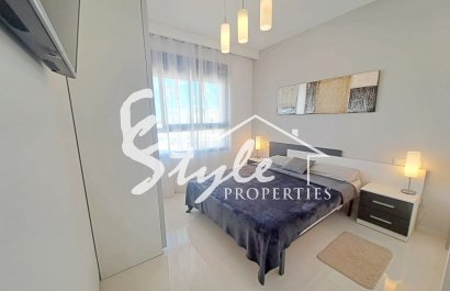 Resale - Apartment - Mil Palmeras
