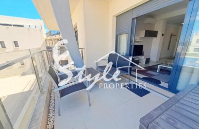 Resale - Apartment - Mil Palmeras