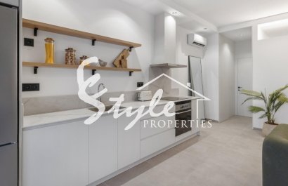 New build ground floor apartments for sale close to sea in Torrevieja, Costa Blanca, Spain ON1901