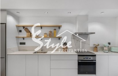 New build ground floor apartments for sale close to sea in Torrevieja, Costa Blanca, Spain ON1901