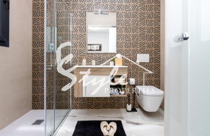 New build apartments in La Siesta, Costa Blanca, Spain, ON1902