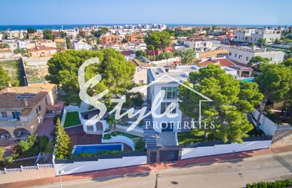 Вторичное жилье - Вилла - Los Balcones - Лос Балконес