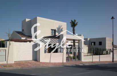 For sale detached house in Golf Resort, Costa Cálida. Spain.ON1244