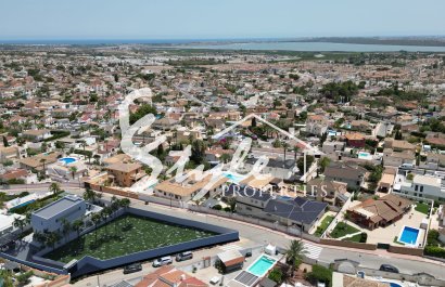 Nuevo - Villa - Ciudad Quesada