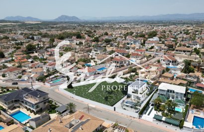 Nuevo - Villa - Ciudad Quesada