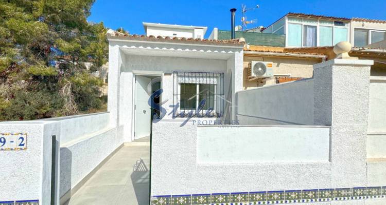 Reventa - House - Orihuela Costa - Villamartín