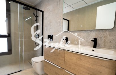 New build - Adosado - Alicante - Heredades