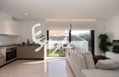 New build - Adosado - Elche