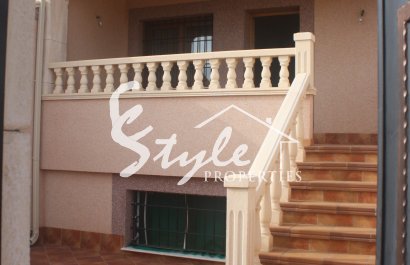 Nuevo - Adosado - Torrevieja