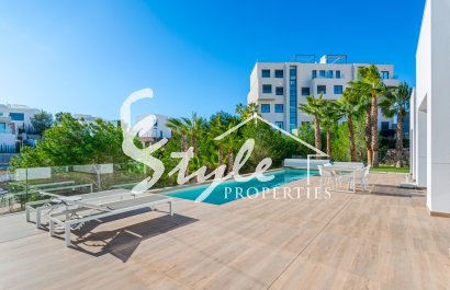 Reventa - Villa - Las Colinas - Las Colinas Golf