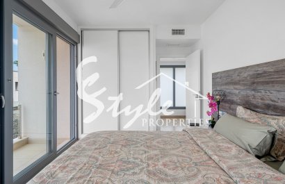 Resale - Villa - Orihuela Costa  - Vistabella Golf