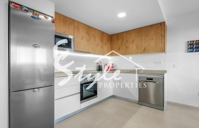 Resale - Apartments - Orihuela Costa  - Punta Prima