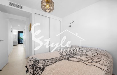 Resale - Apartments - Orihuela Costa  - Punta Prima