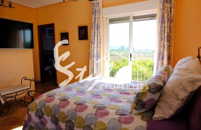 Вторичное жилье - Finca Country Property - Ориуэла