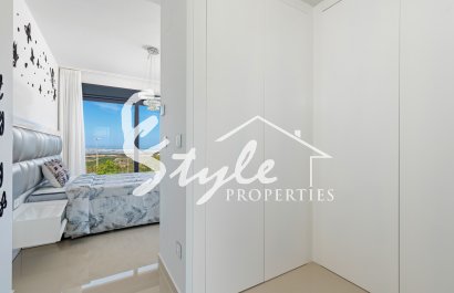 Resale - Villa - San Miguel - San Miguel De Salinas