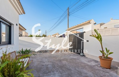 Reventa - Villa - Torrevieja  - El Chaparal