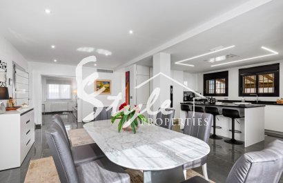 Resale - Villa - San Juan Alicante - Frank Espinós