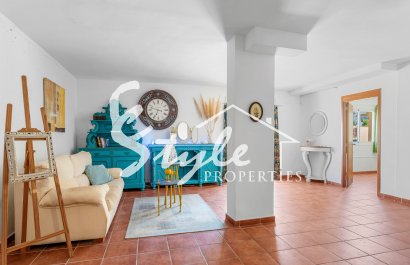 Resale - Villa - Benidorm - Alfas del Pi