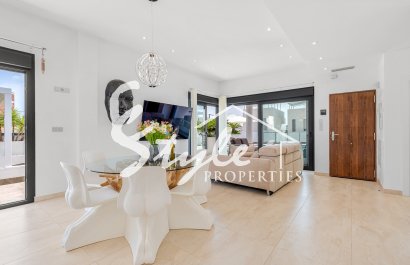 Reventa - Villa - Orihuela Costa  - Villamartin