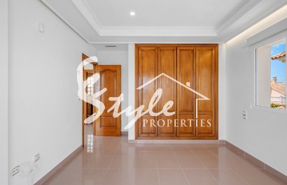 Вторичное жилье - Вилла - Torrevieja - Торревьеха