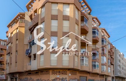 Вторичное жилье - Commercial - Torrevieja - Торревьеха