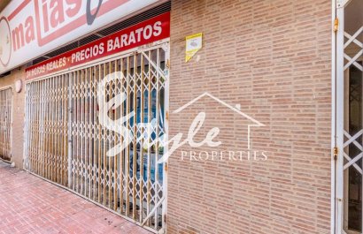 Вторичное жилье - Commercial - Torrevieja - Торревьеха