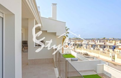 Resale - Apartment - Orihuela Costa  - Villamartin