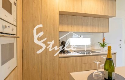 Resale - Apartment - Orihuela Costa  - Villamartin