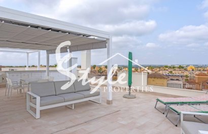 Resale - Apartment - Orihuela Costa  - Villamartin