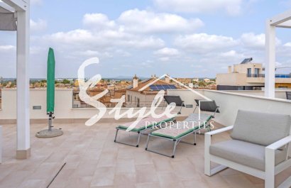 Resale - Apartment - Orihuela Costa  - Villamartin