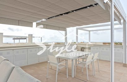 Resale - Apartment - Orihuela Costa  - Villamartin