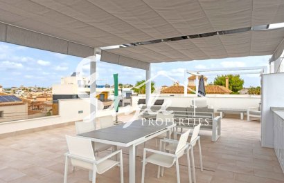 Resale - Apartment - Orihuela Costa  - Villamartin