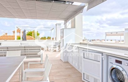 Resale - Apartment - Orihuela Costa  - Villamartin