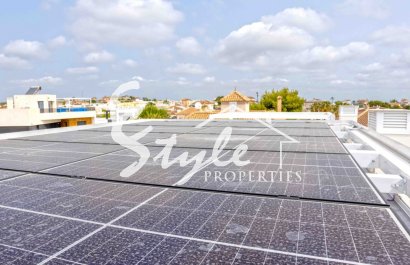 Resale - Apartment - Orihuela Costa  - Villamartin