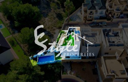 Resale - Villa - Orihuela Costa  - Villamartin