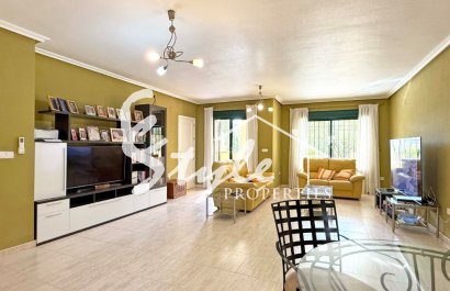 Reventa - Apartamento - Orihuela Costa  - Lomas de Campoamor