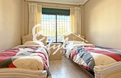 Reventa - Apartamento - Orihuela Costa  - Lomas de Campoamor