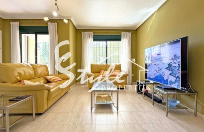 Reventa - Apartamento - Orihuela Costa  - Lomas de Campoamor