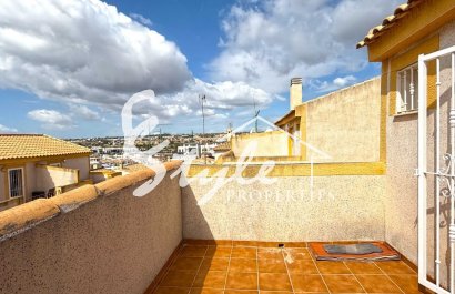 Reventa - Semi - Detached Villa - Orihuela Costa  - Los Altos