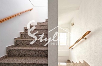 Reventa - Semi - Detached Villa - Orihuela Costa  - Los Altos