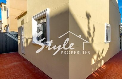 Reventa - Villa - Orihuela Costa  - Villamartin