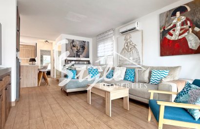 Resale - Villa - Orihuela Costa  - Villamartin