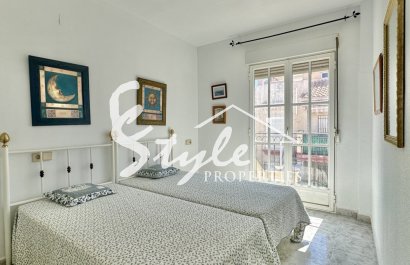 Resale - Apartment - Orihuela Costa  - Playa Flamenca